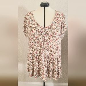 Plus Size Short Sleeve V-Neck Tiered Knit Top